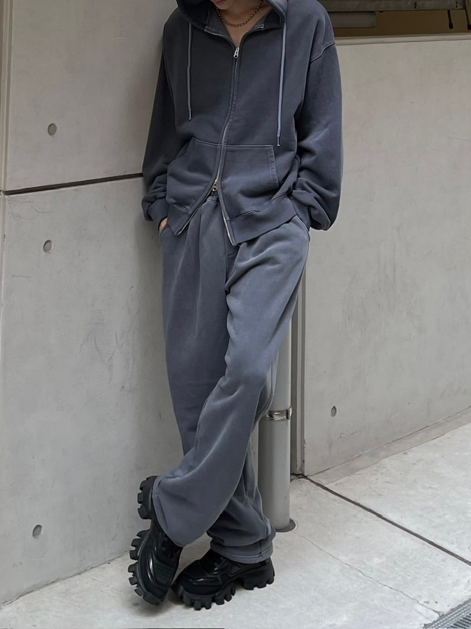 受注制【Chikashitsu +】unisex pigment wash string sweat pants (4color)