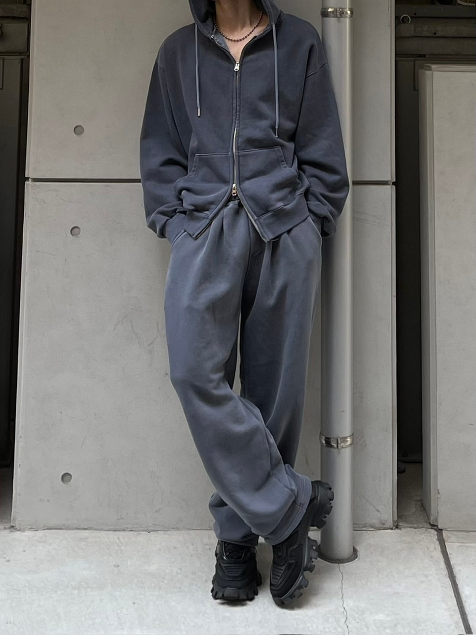 受注制【Chikashitsu +】unisex pigment wash string sweat pants (4color)