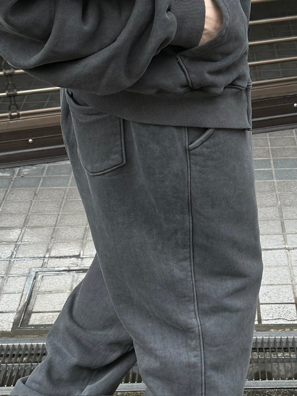 受注制【Chikashitsu +】unisex pigment wash string sweat pants (4color)