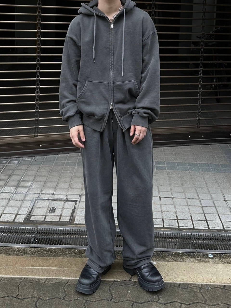 受注制【Chikashitsu +】unisex pigment wash string sweat pants (4color)