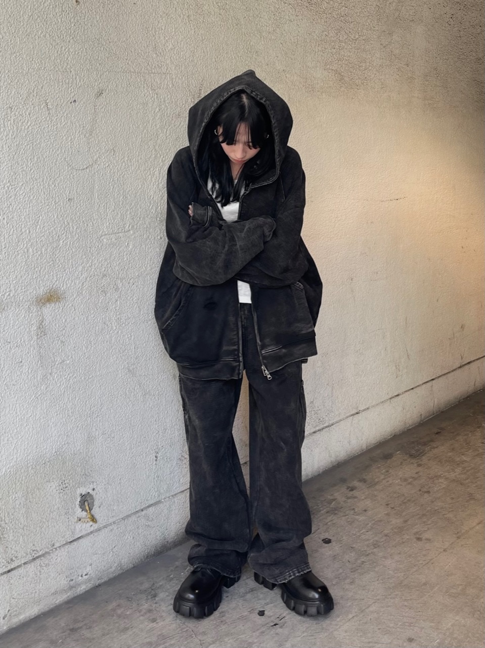 ジャケット・アウター Chikashitsu +mesh zip damage hoodie 大阪店WEB限定受注制【Chikashitsu +】mesh zip damage hoodie