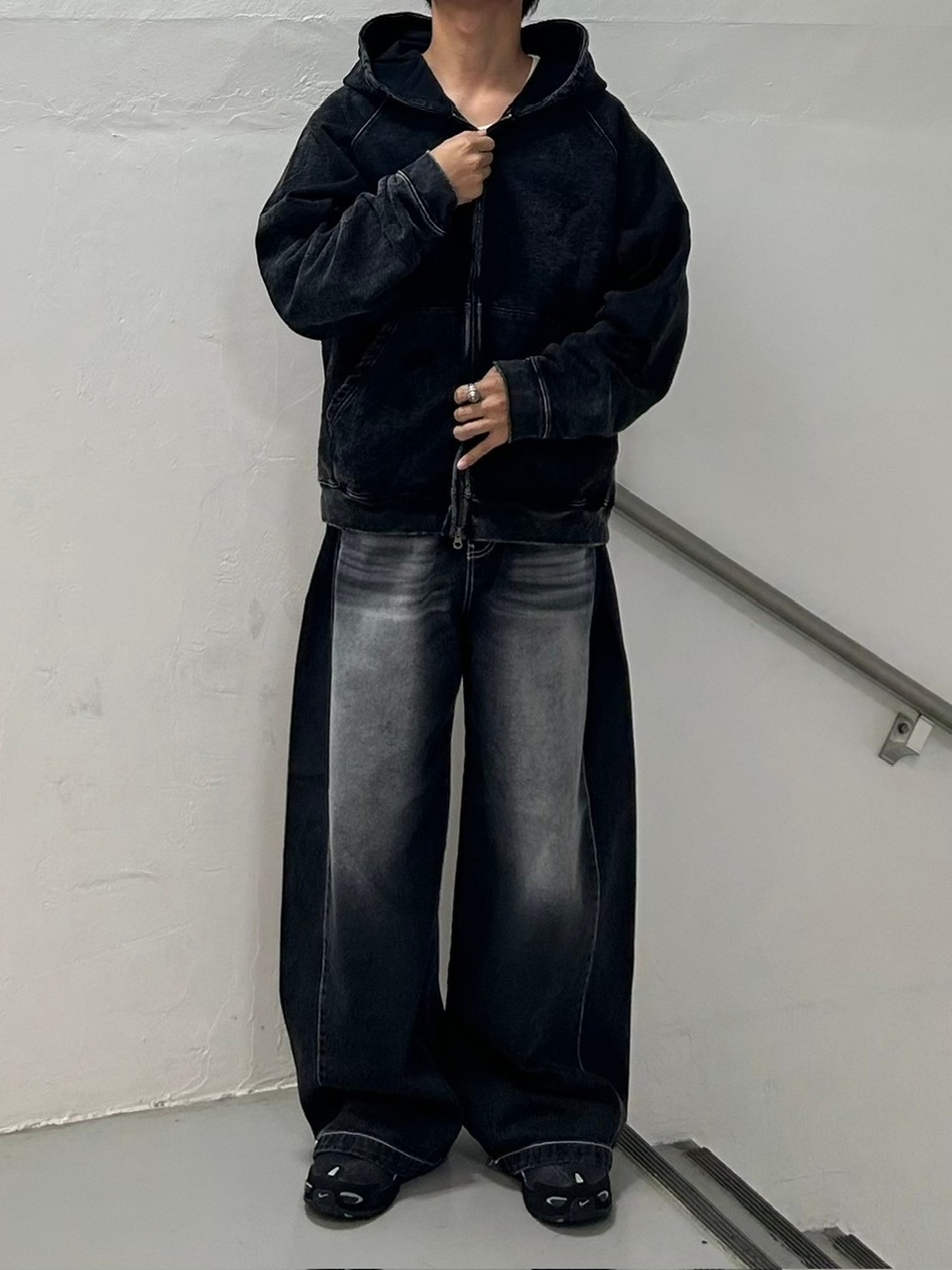 【chikashitsu+】damage zip up hoodie 大阪店WEB限定受注制【Chikashitsu +】damage zip up hoodie