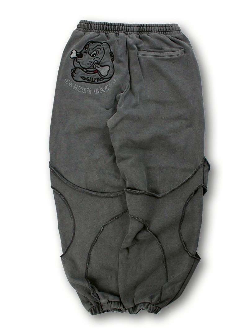 【GALFY】穴の向こうにわんちゃんスウェット