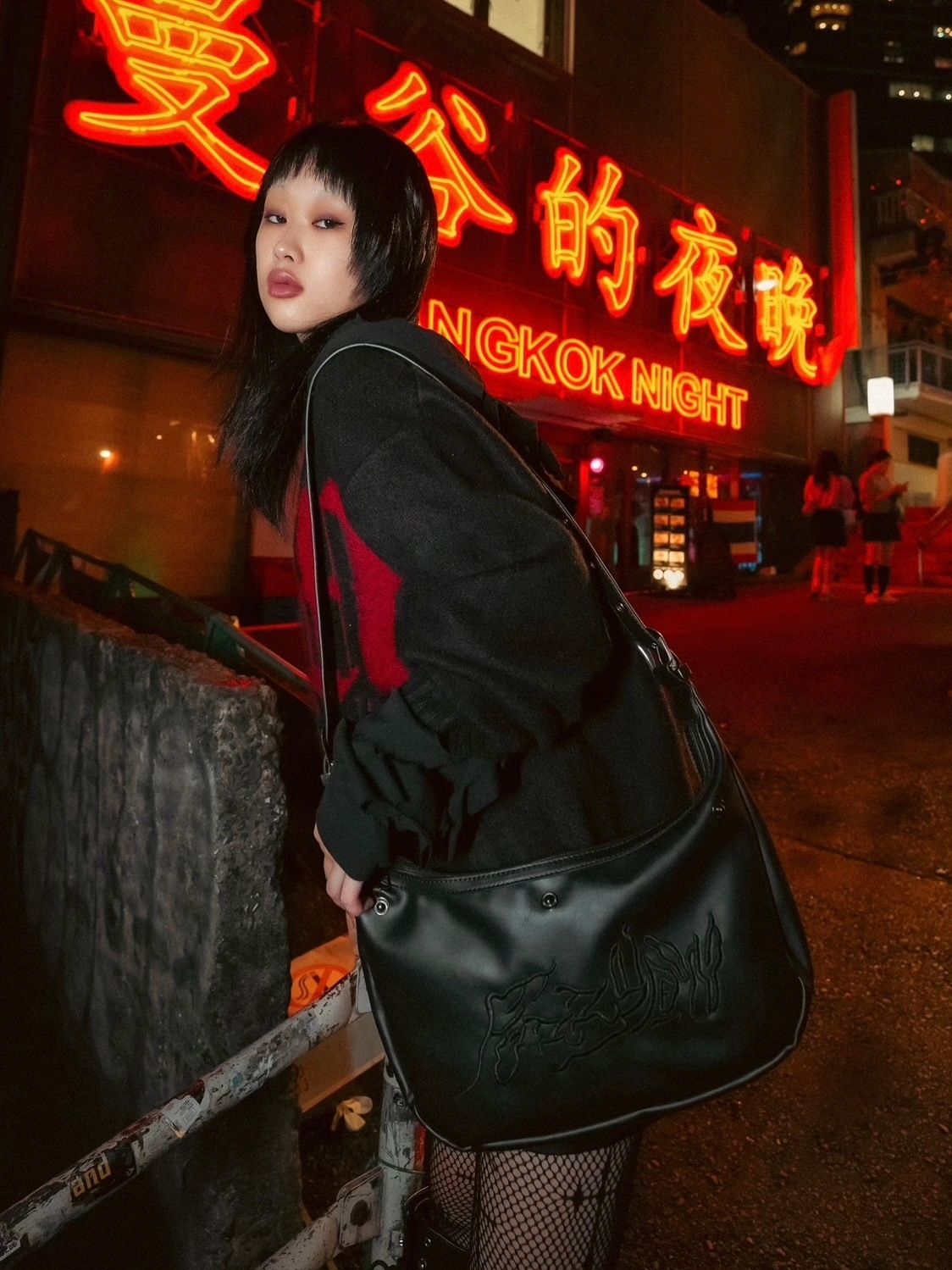 受注制【Bizarre Maiden】snapper fur leather shoulder bag