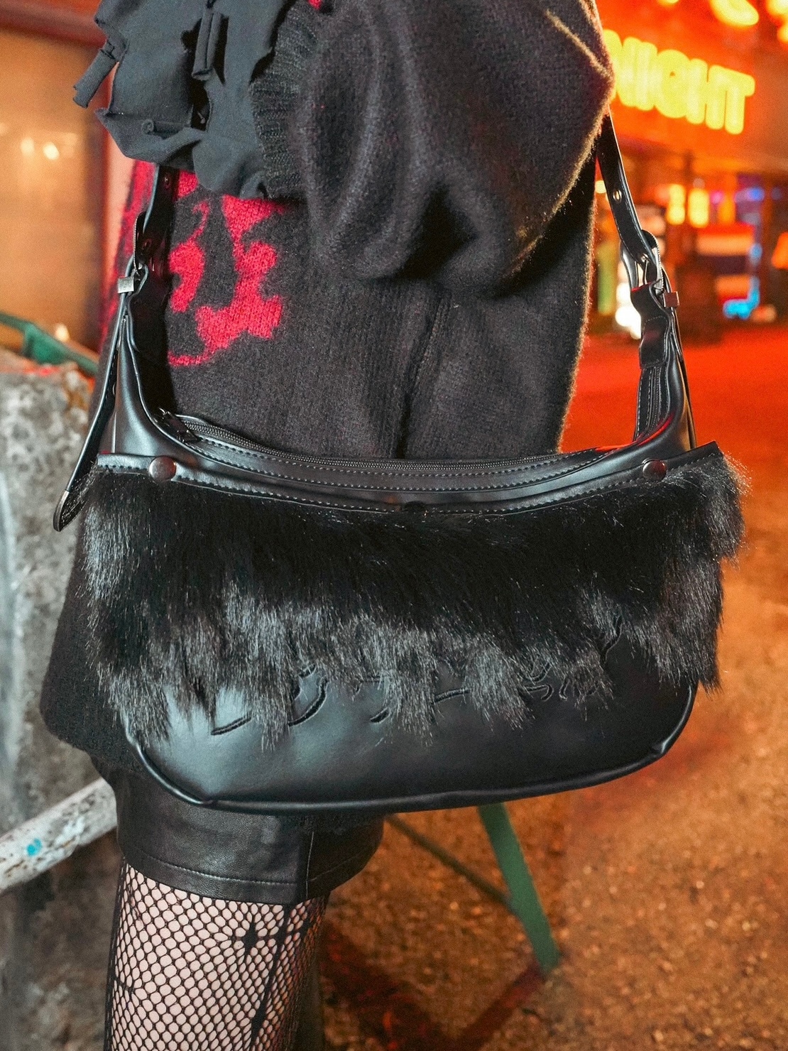 受注制【Bizarre Maiden】snapper fur leather shoulder bag