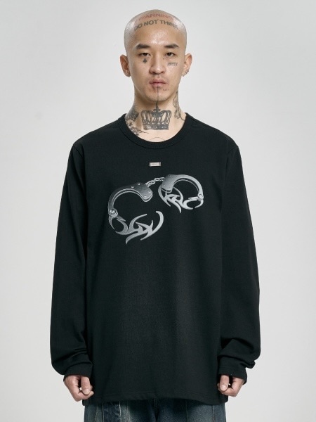AJOBYAJO】Tribal AJO Handcuffs Long Sleeves T-Shirt | OUR