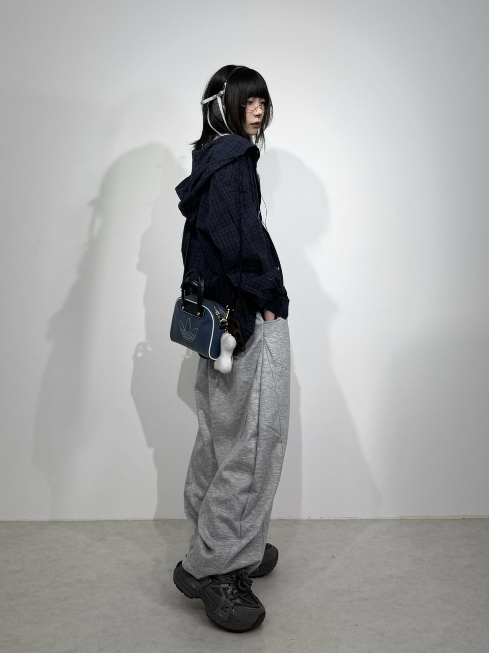 Nerd out XU】waist rope loose sweat pants (2color) / 【ナード