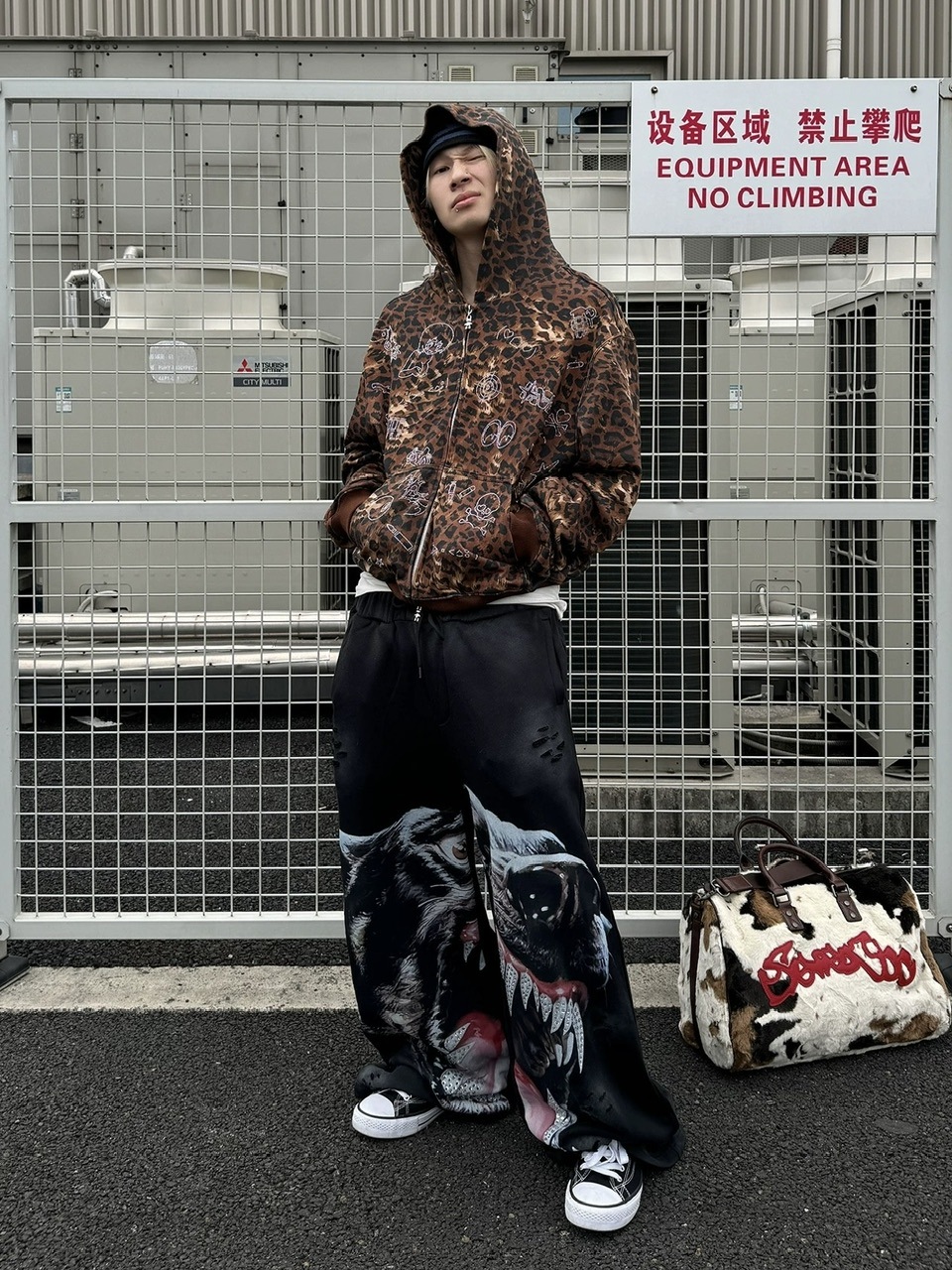 【即日発送】DND4DES ラメ ジップアップパーカー DND4DES ラメ ジップアップ パーカー - メルカリ