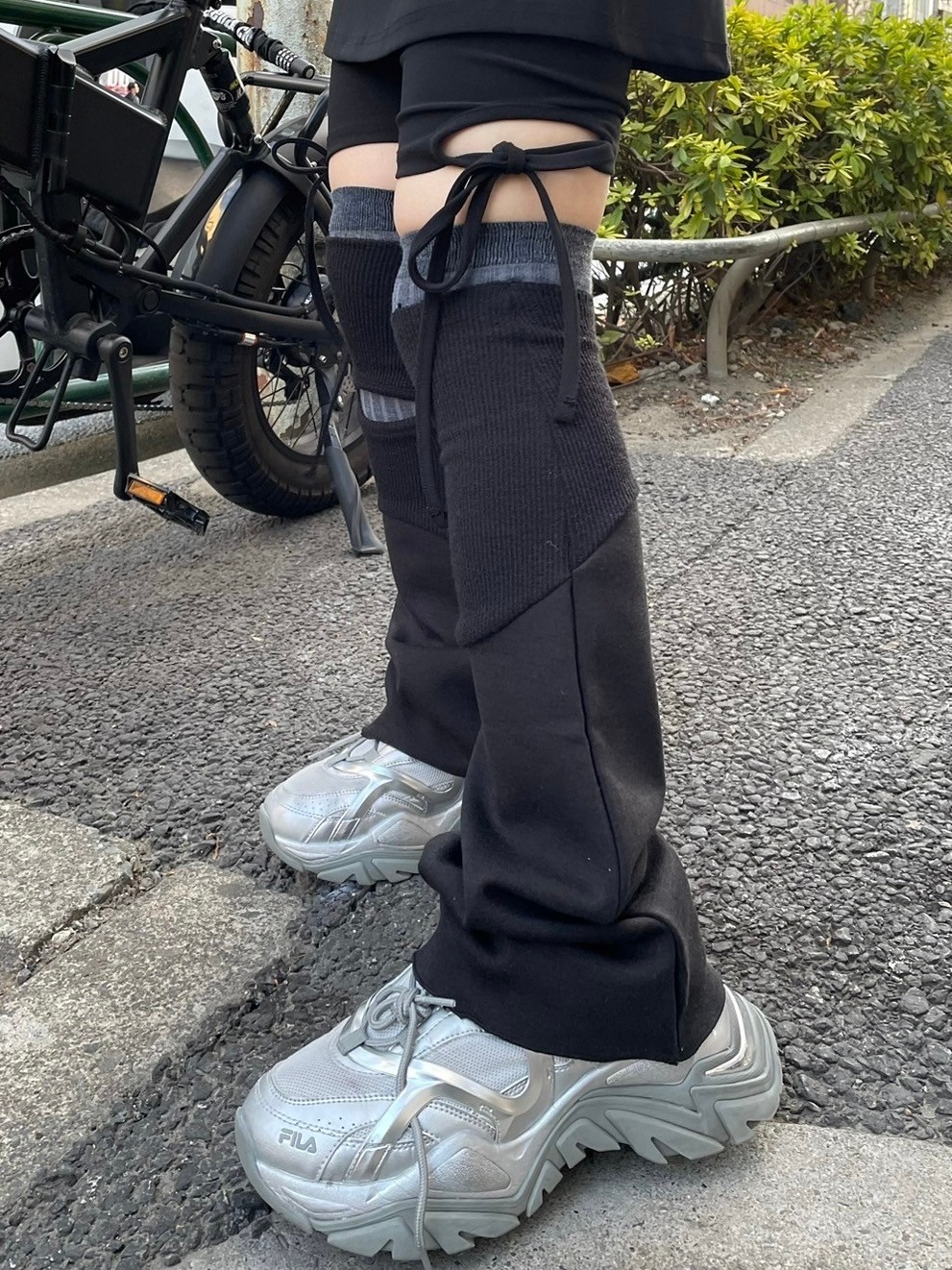 受注制【nmtc +】bi-color slit leg warmer (3color)