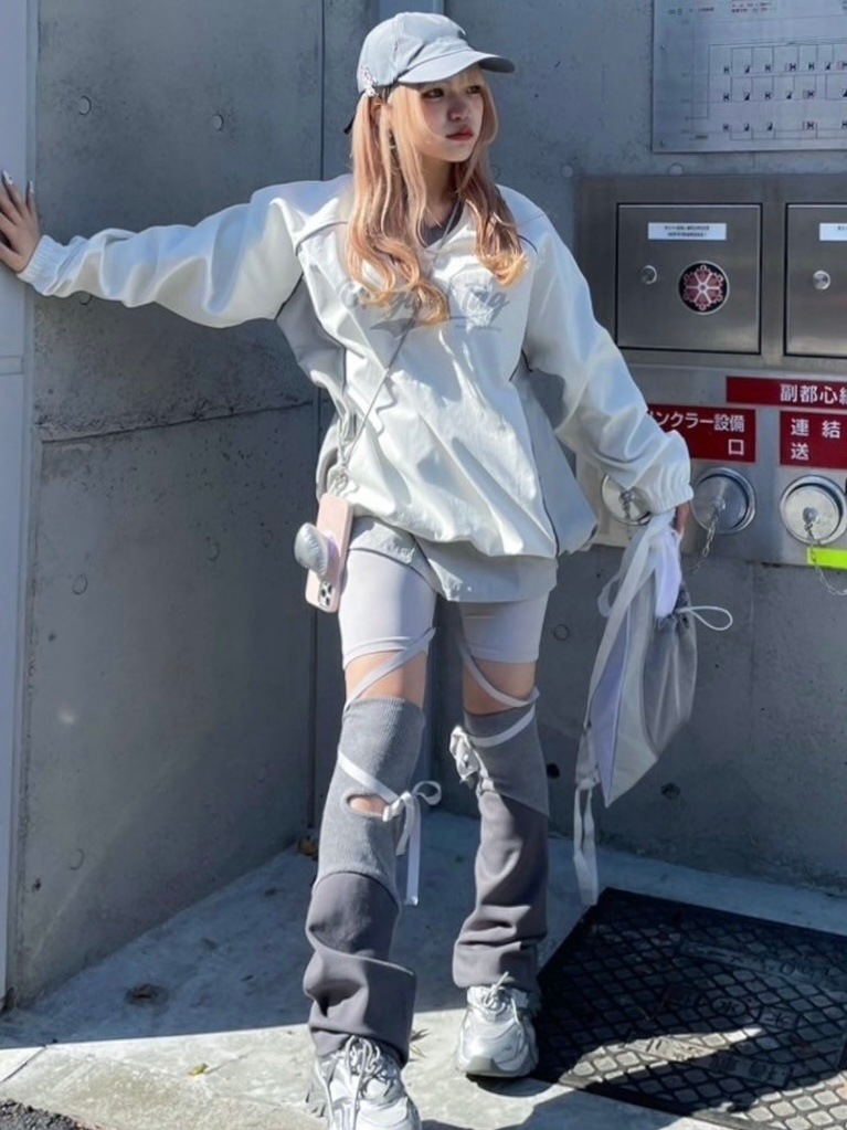 インナー・ルームウェアその他 Matin Kim MATIN STRIPE LEG WARMER BUK615 MK239OAC024M0WH_3.jpg