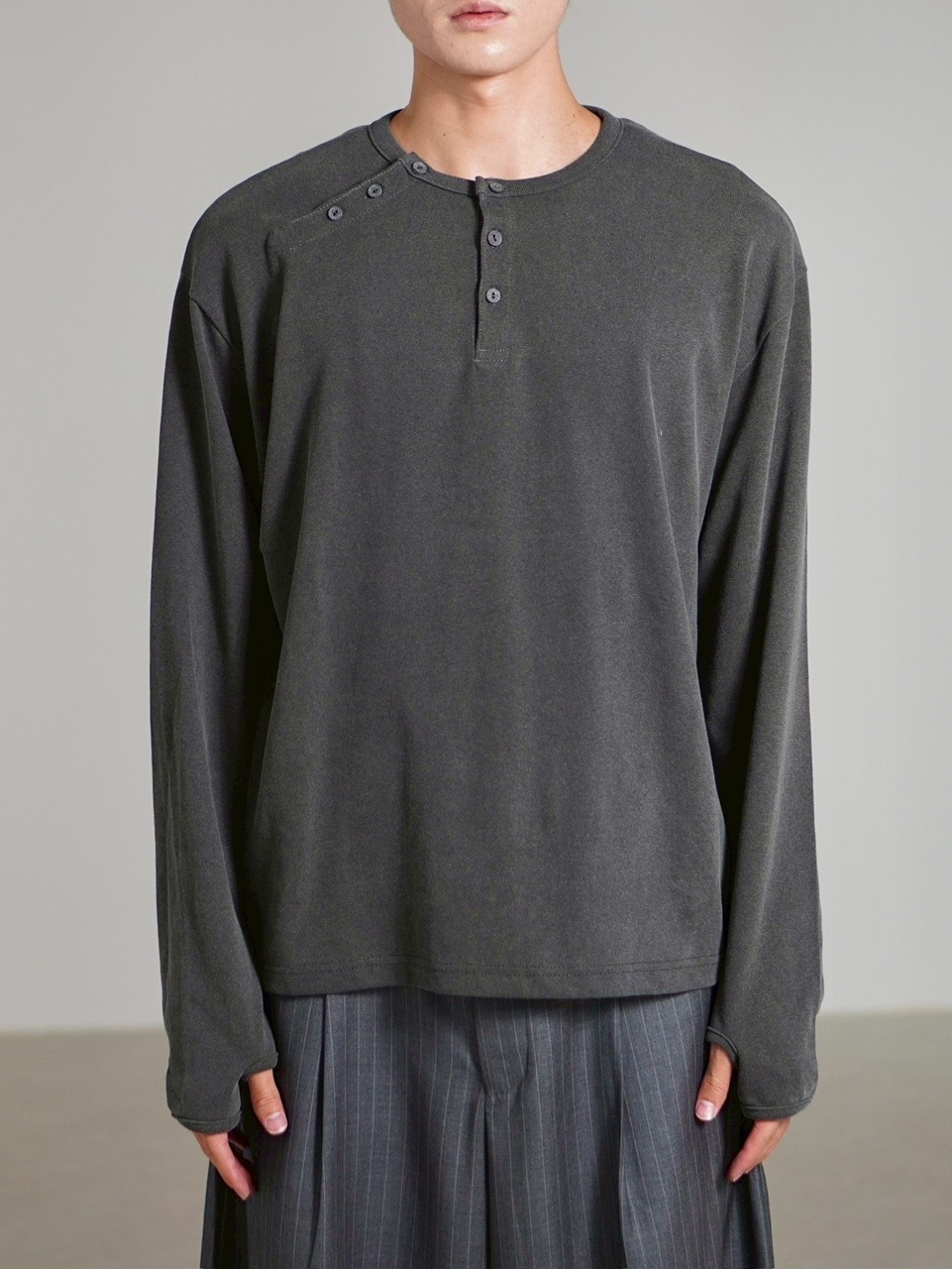 受注制【Chikashitsu +】double button henry neck long sleeve tee 受注制【Chikashitsu +】double button henry neck long sleeve tee