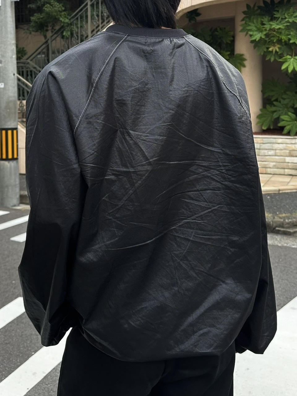 【LUV CODE】coating v neck top (2color)