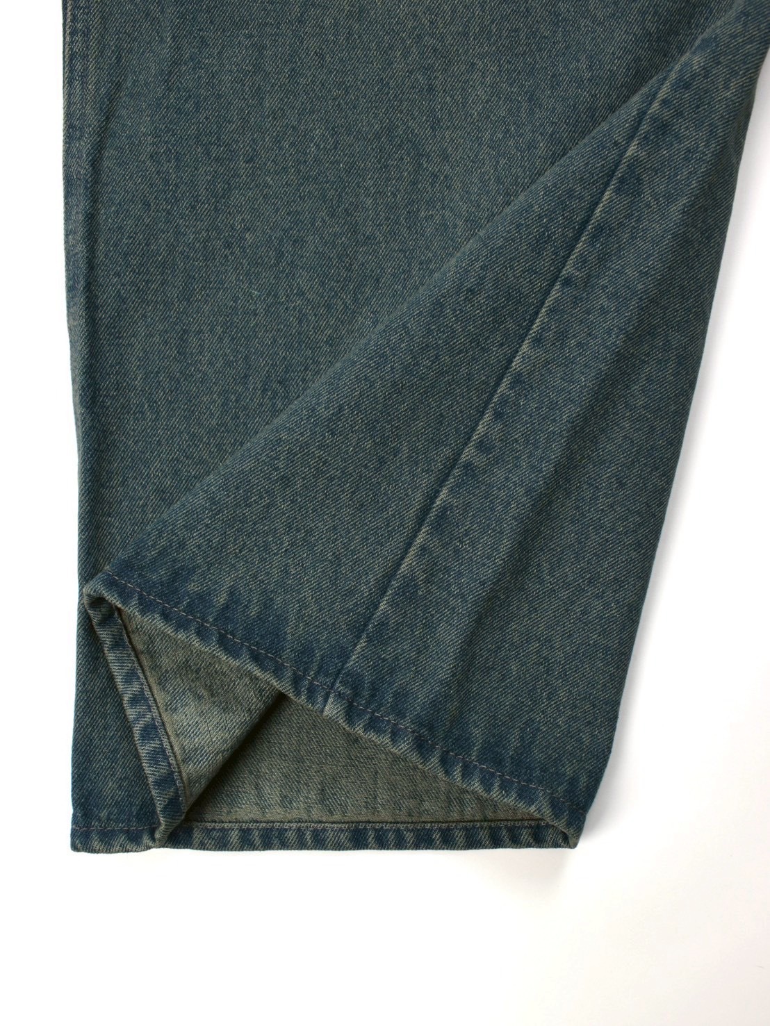 【GALFY】ワッペンだらけデニム