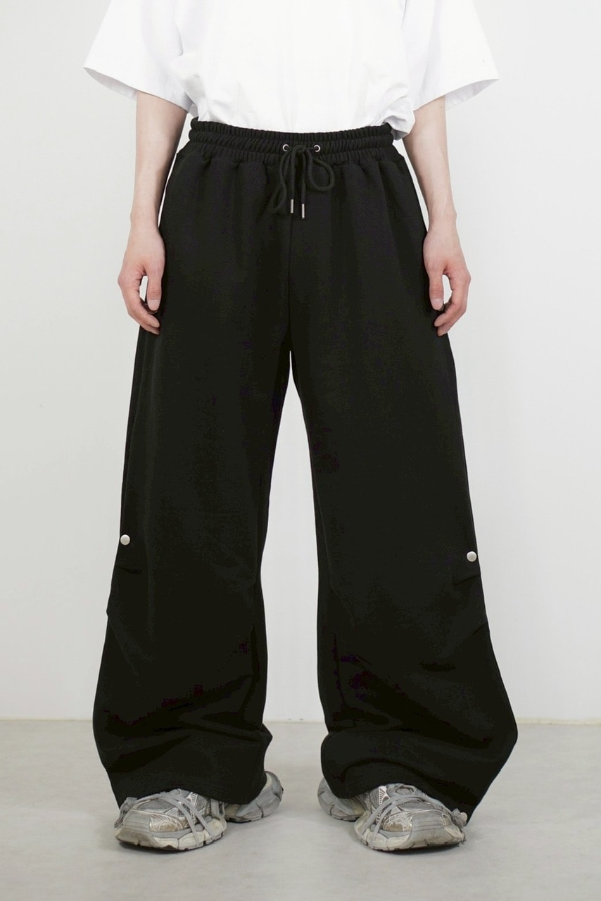 受注制【Chikashitsu +】side snap button sweat pants (2color