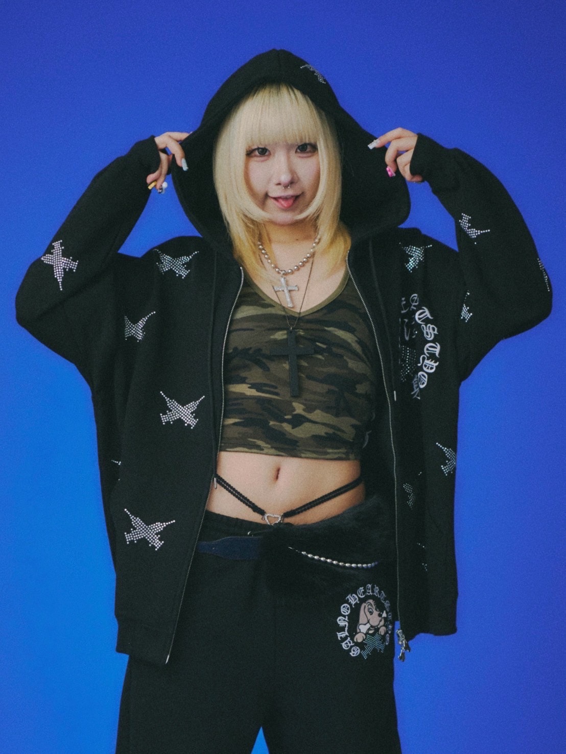 GALFY】ピカピカ注射器パーカー | OUR BRAND,GALFY | PRESSING WEB SHOP