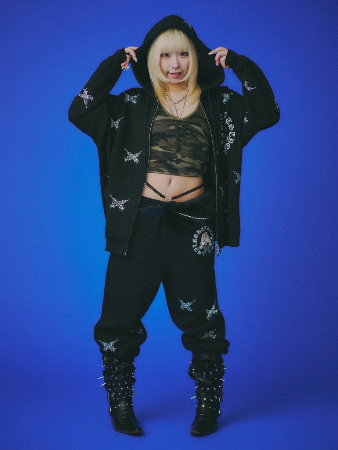 GALFY】ピカピカ注射器パーカー | OUR BRAND,GALFY | PRESSING WEB SHOP