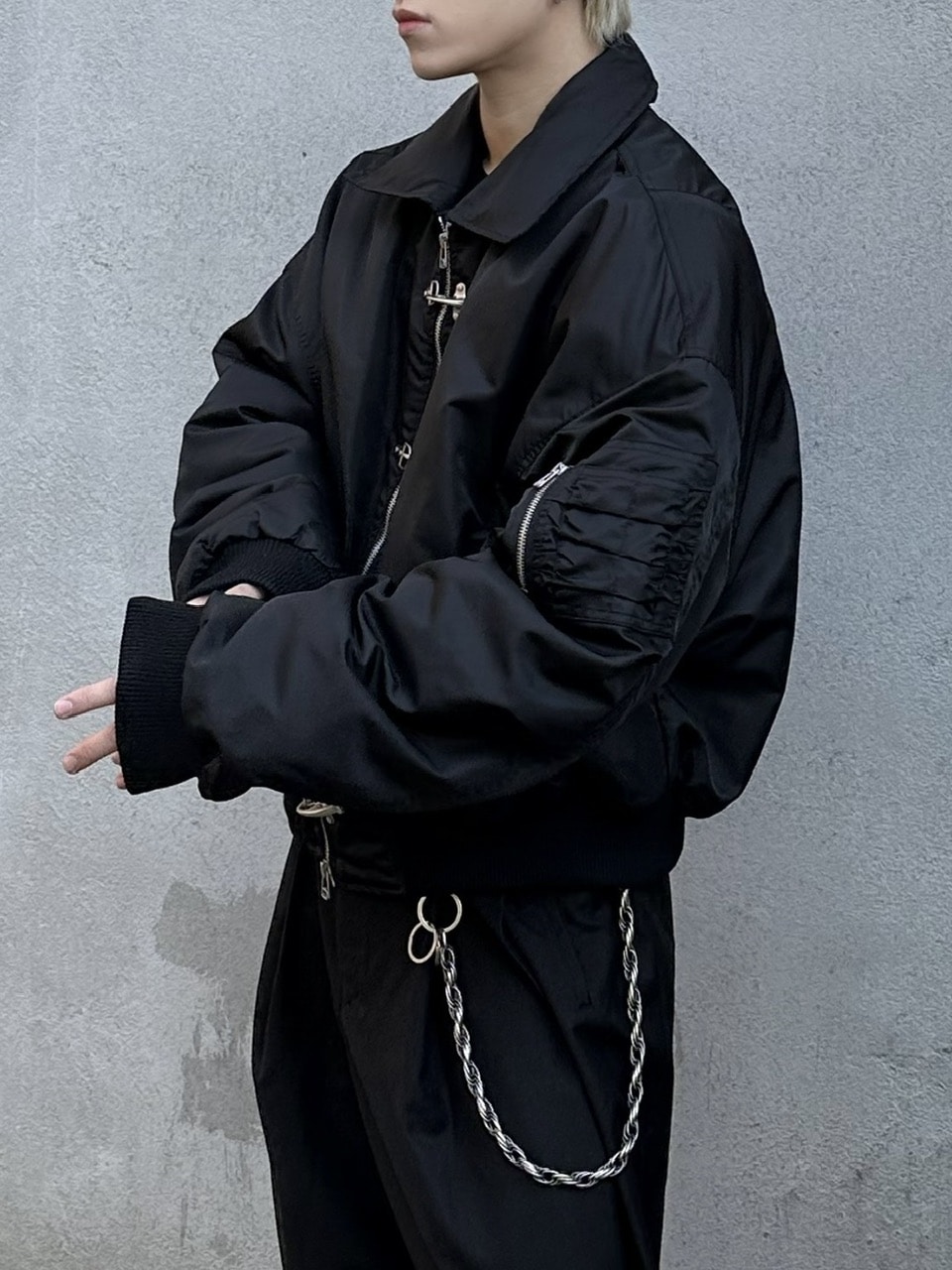 Pherrow'sブラック MA-1ジャケット M ブラック フェローズ PHERROWS MA-1 THINDOWN フライトジャケット MA1 18W-MA-1