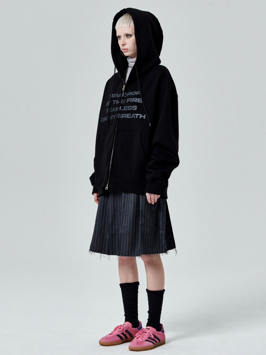 【runningHIGH】LETTERING ZIP UP HOODIE