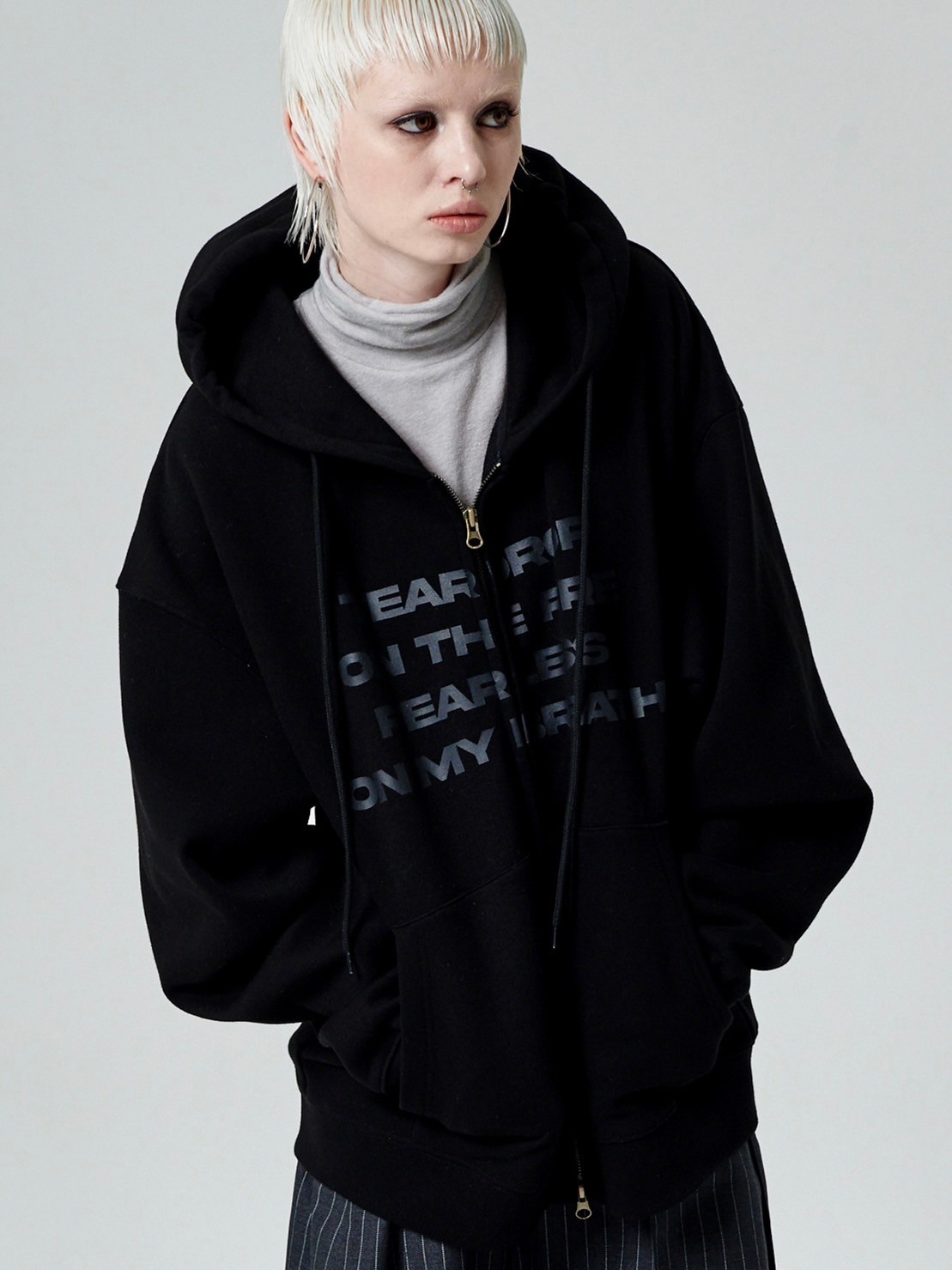 【runningHIGH】LETTERING ZIP UP HOODIE