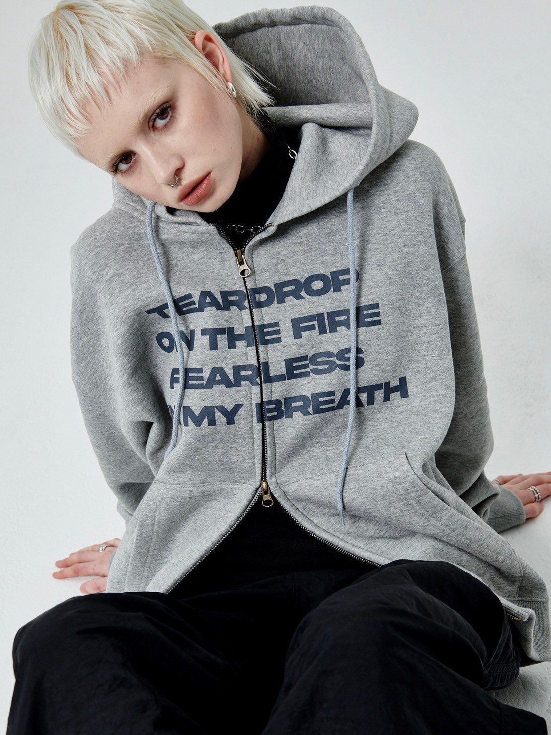 【runningHIGH】LETTERING ZIP UP HOODIE