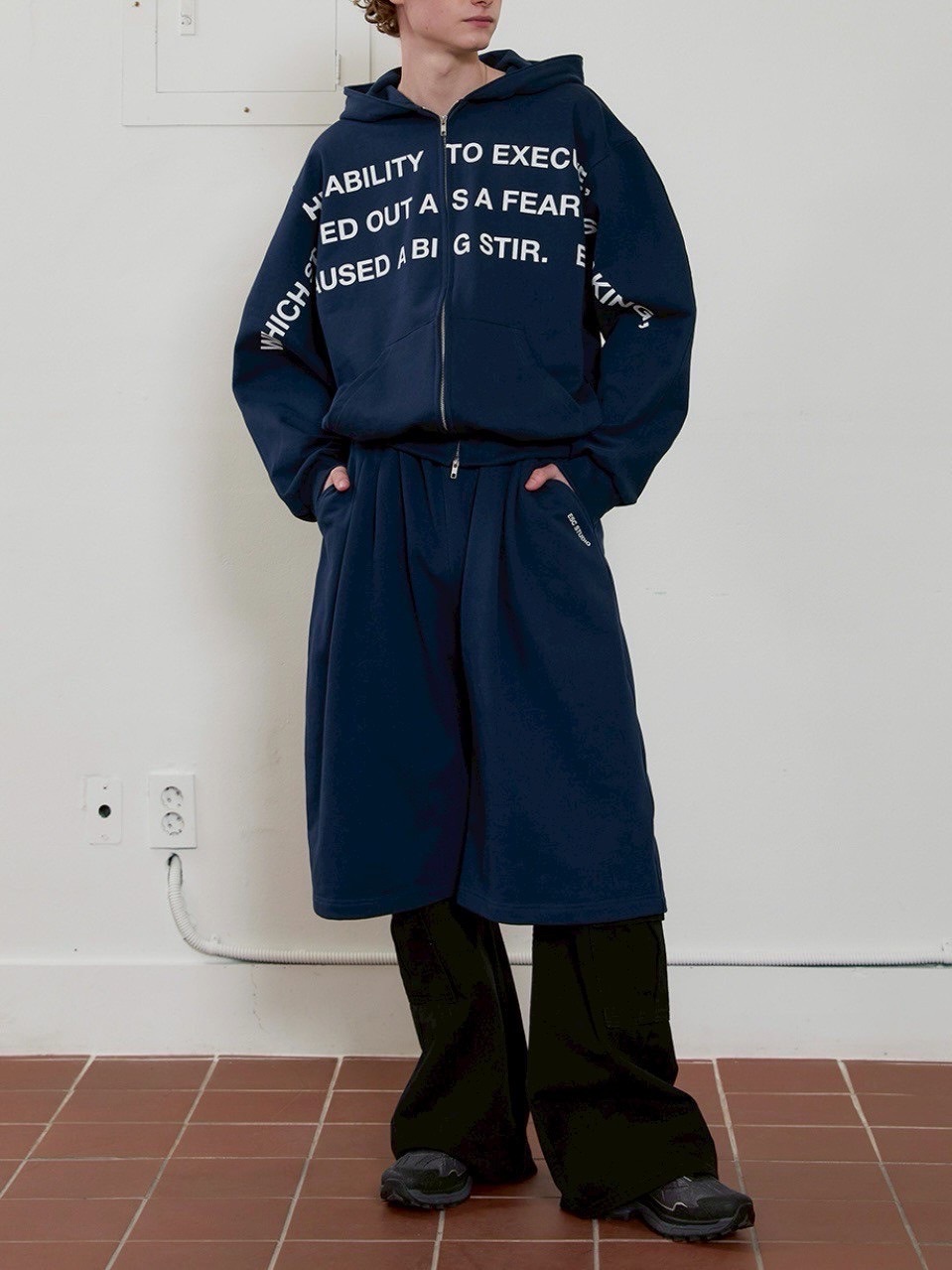 ESC STUDIO】lettering hoodie zip-up | OUR BRAND,ESC STUDIO