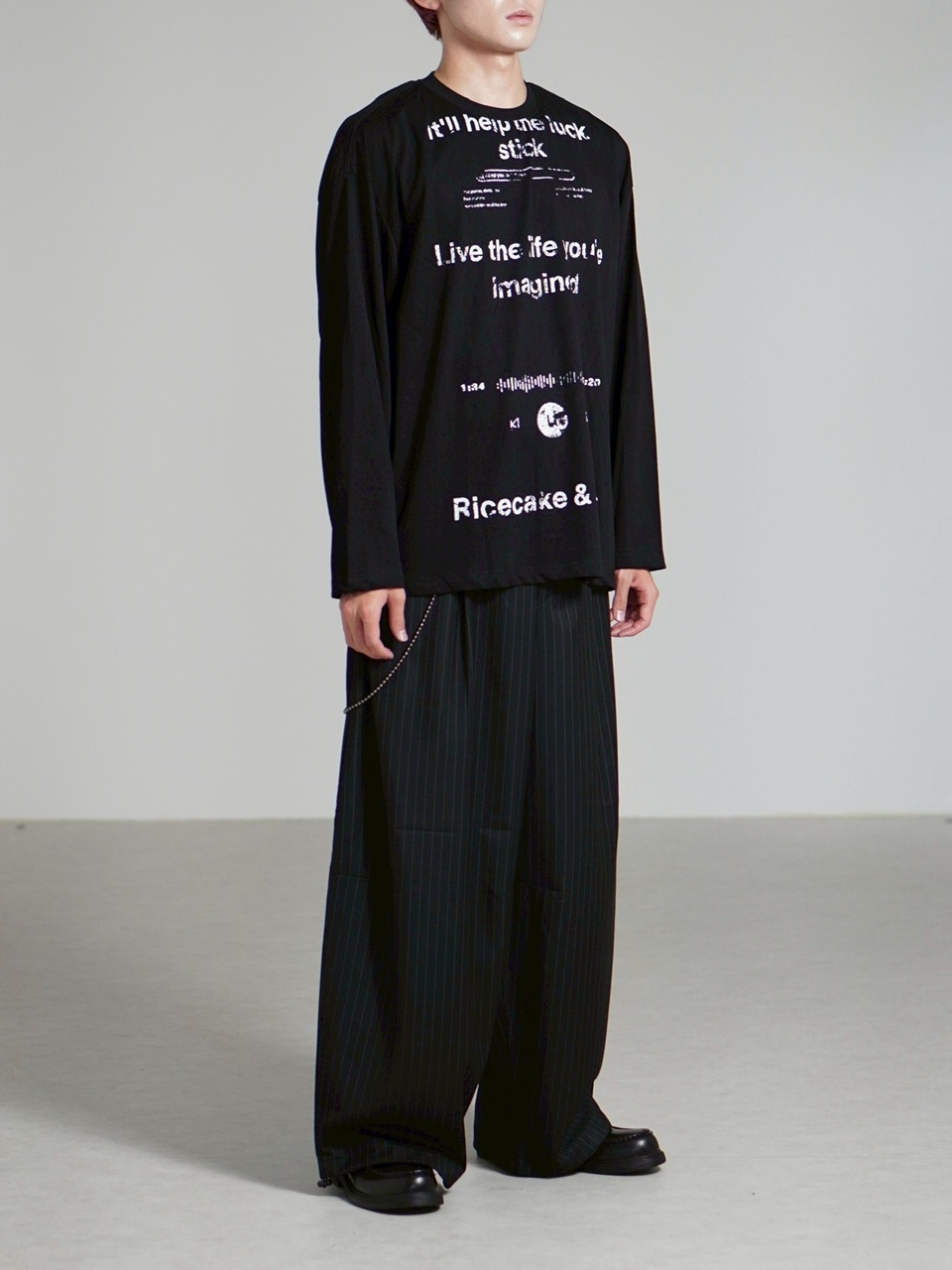 新品 タグ付き BRIEFING ブラックモックネックシャツ Sサイズ 受注制【Chikashitsu +】croque lettering long sleeve