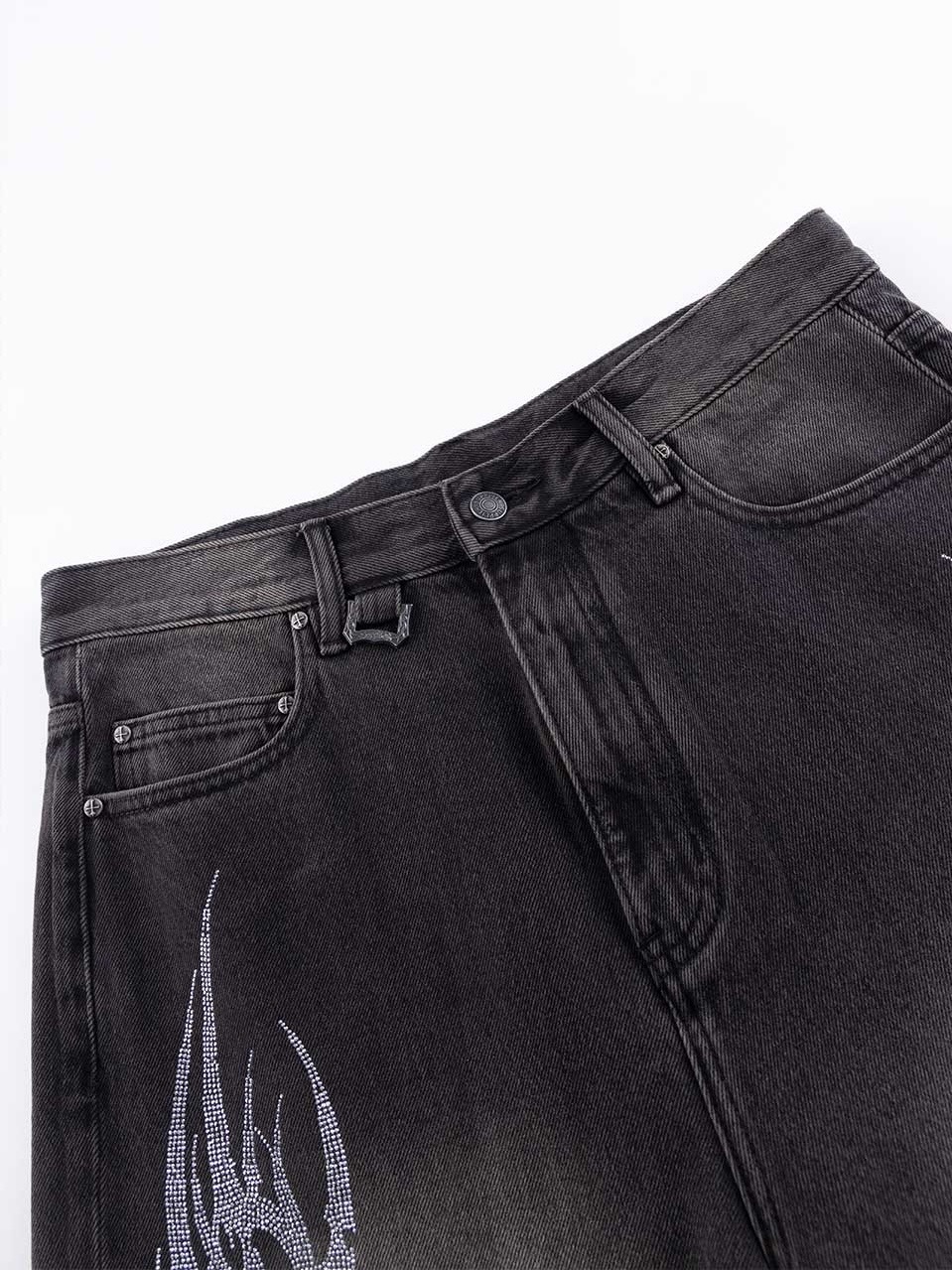SUPPLIER】Tribal Rhinestone Denim Shorts | OUR BRAND