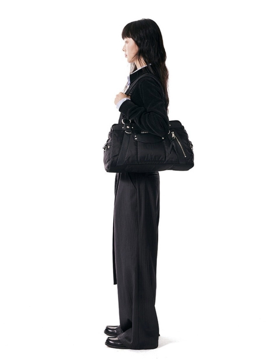 [IUGAMAKARAS] Studded Nylon Shoulder Bag /追跡付 IUGAMAKARAS】Studded Nylon Shoulder Bag | OUR BRAND