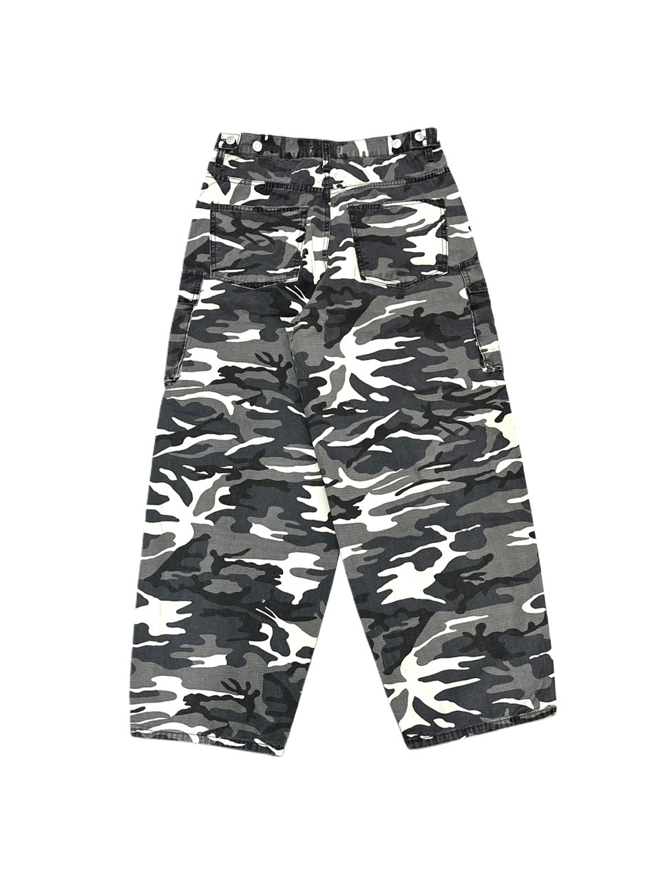 Never mind the XU】camouflage pants (2color) | OUR BRAND,Never