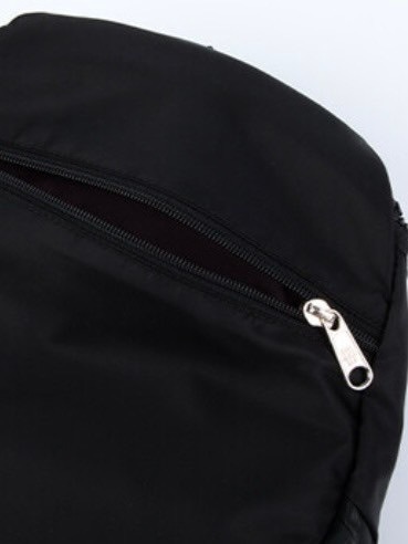 バックパック・リュック IUGAMAKARAS Carabiner Nylon Backpack 4FT1316 IUGAMAKARAS Carabiner Nylon Backpack 4FT1316 (IUGAMAKARAS