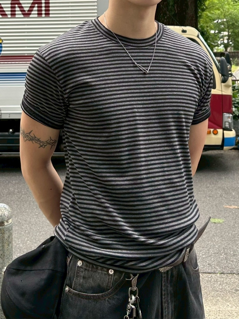 受注制【Chikashitsu +】tight fit border t-shirt (3color