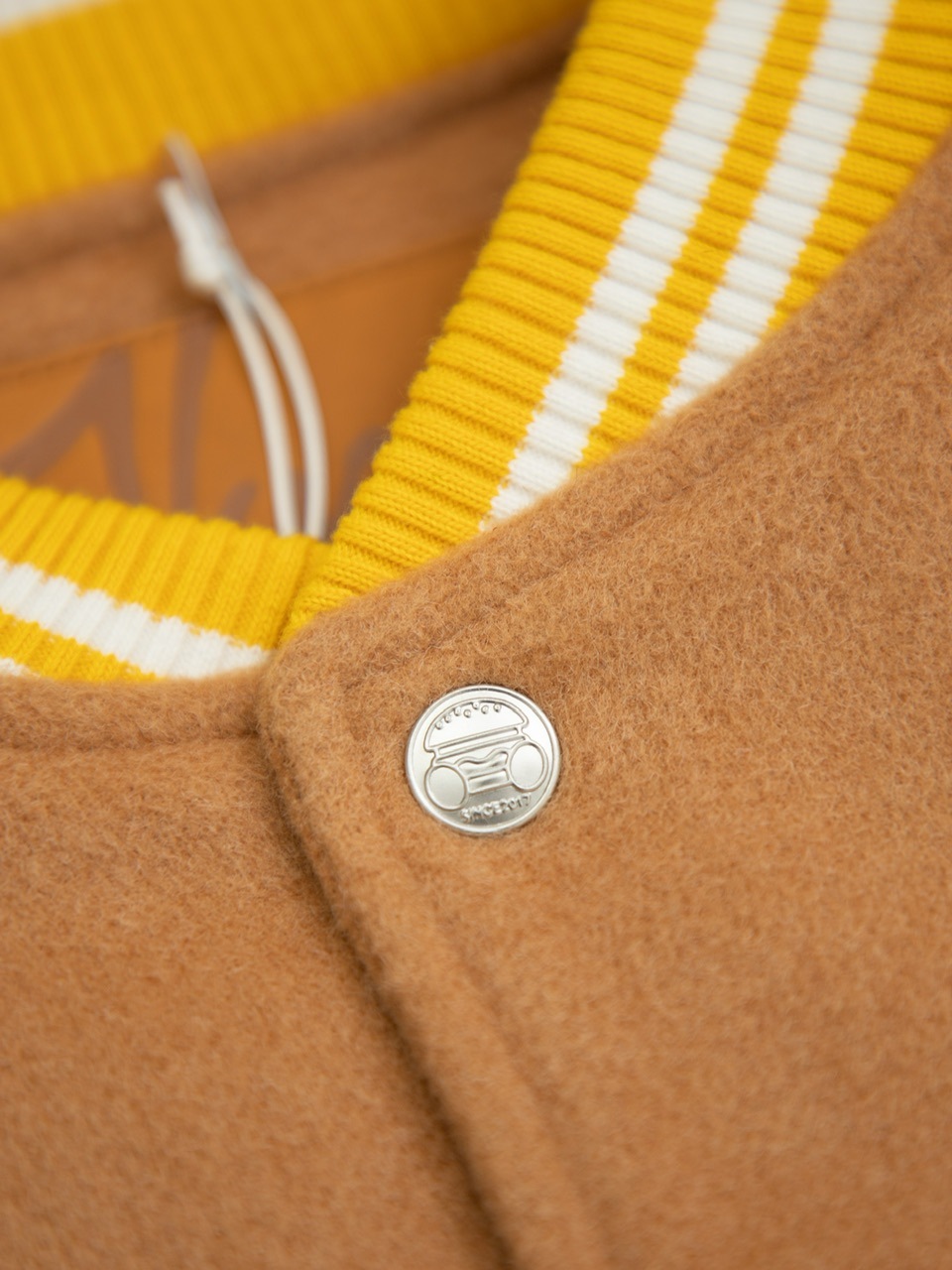 y*i様 ÜBERMENSCH VARSITY JACKET ÜBERMENSCH Varsity Jacket ジードラゴン 完売品 - メルカリ