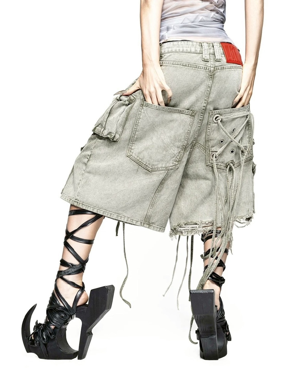 latui atelier　FRISSON JEANS ハーフパンツ LATUI ATELIER】FRISSON JEANS / 【ラトゥイ アトリエ】ポケット