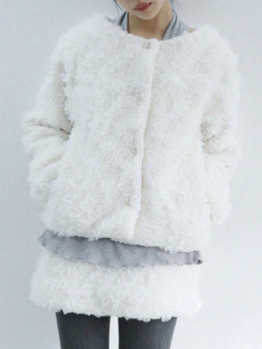 12/21 20:00 発売【Uglyshadow】RUFFLED FUR JACKET | OUR BRAND
