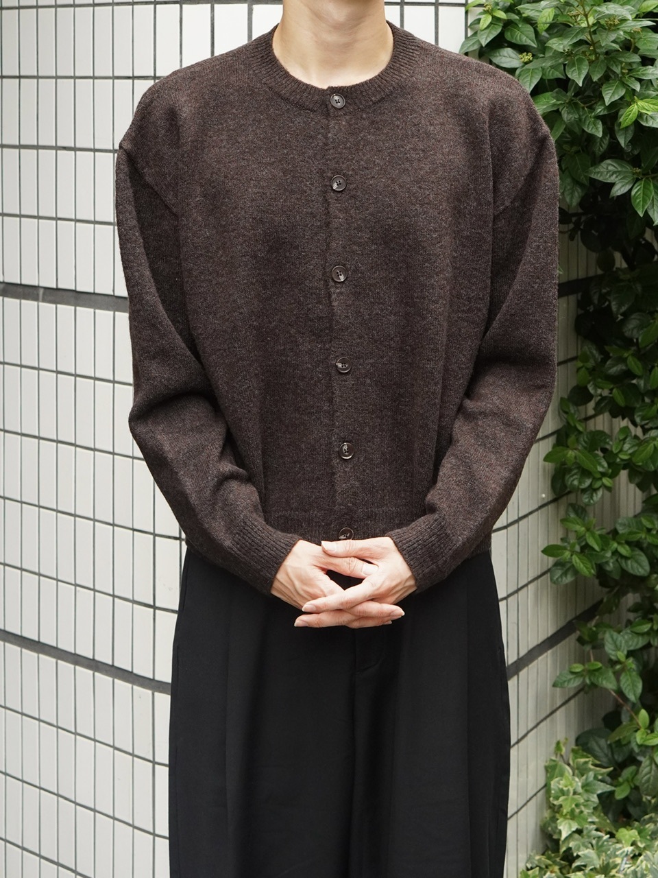東京店WEB限定受注制【Chikashitsu +】soft touch crew neck