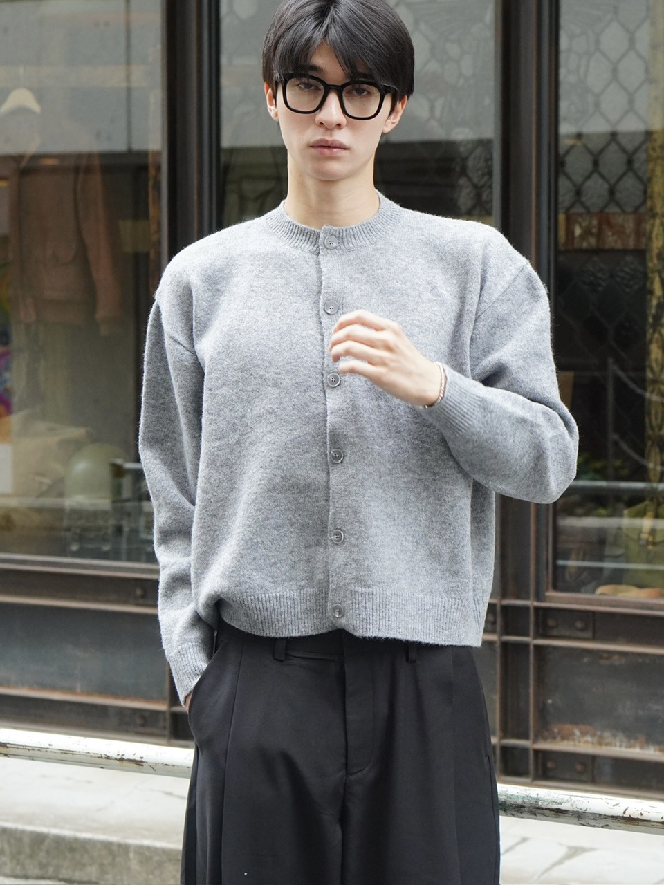 東京店WEB限定受注制【Chikashitsu +】soft touch crew neck knit