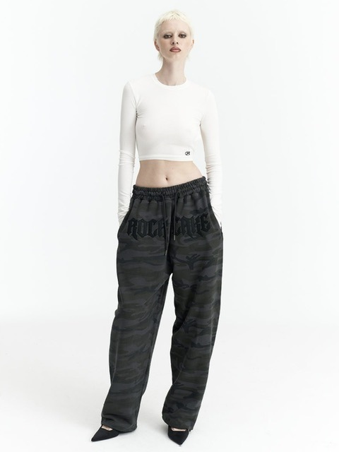 ★ROCK CAKE★ バンディングパンツ 4/17再入荷【ROCK CAKE】Camo Metal Graphics Pants | OUR BRAND