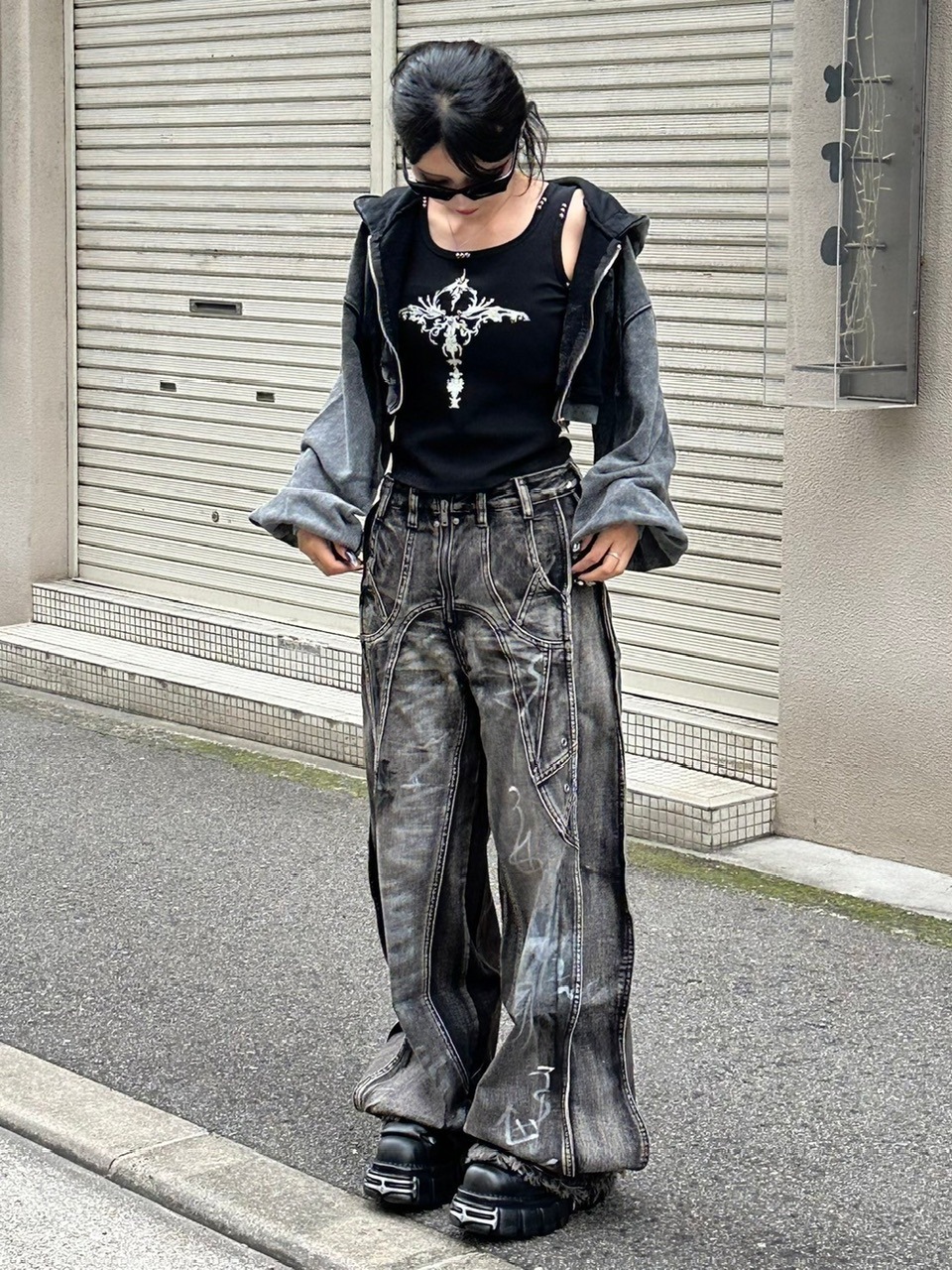 【XU DOG】studs cross print sleeveless (4color)