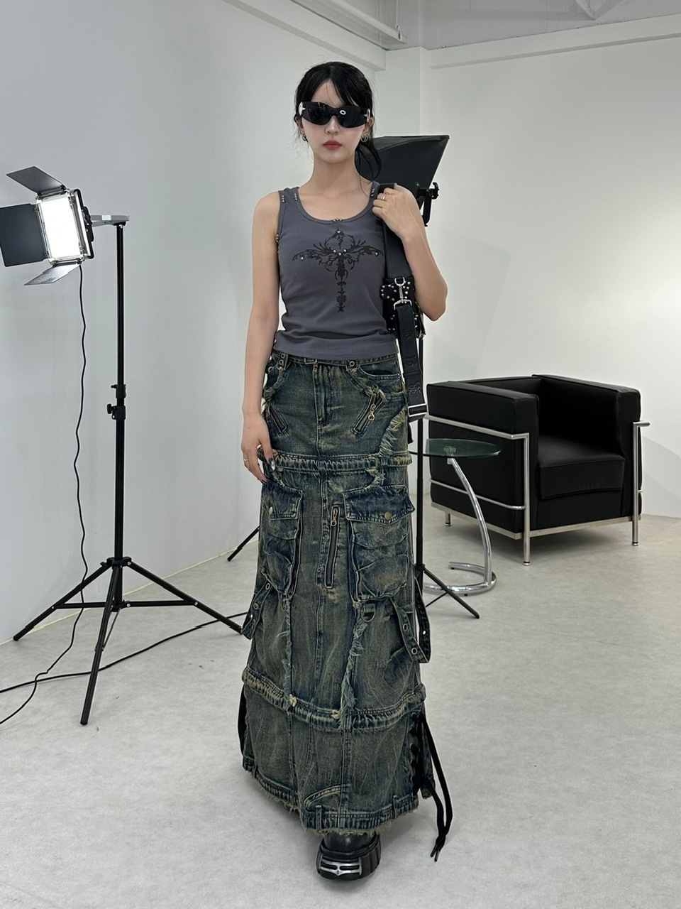 【XU DOG】studs cross print sleeveless (4color)