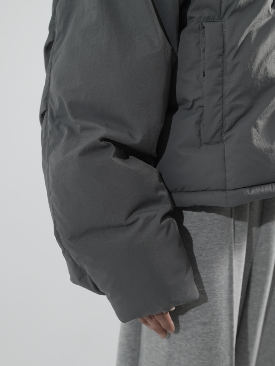CS】2way cropped puffer jacket (charcoal) | OUR BRAND,Chikashitsu