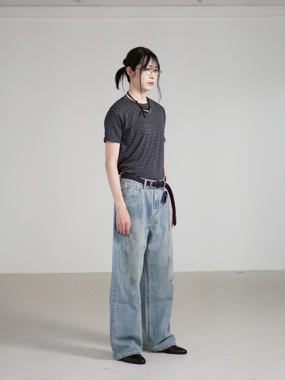 【Chikashitsu +】dirty wash semi wide denim (2color) / 【チカシツプラス】ダーティーウォッシングセミワイドデニムパンツ