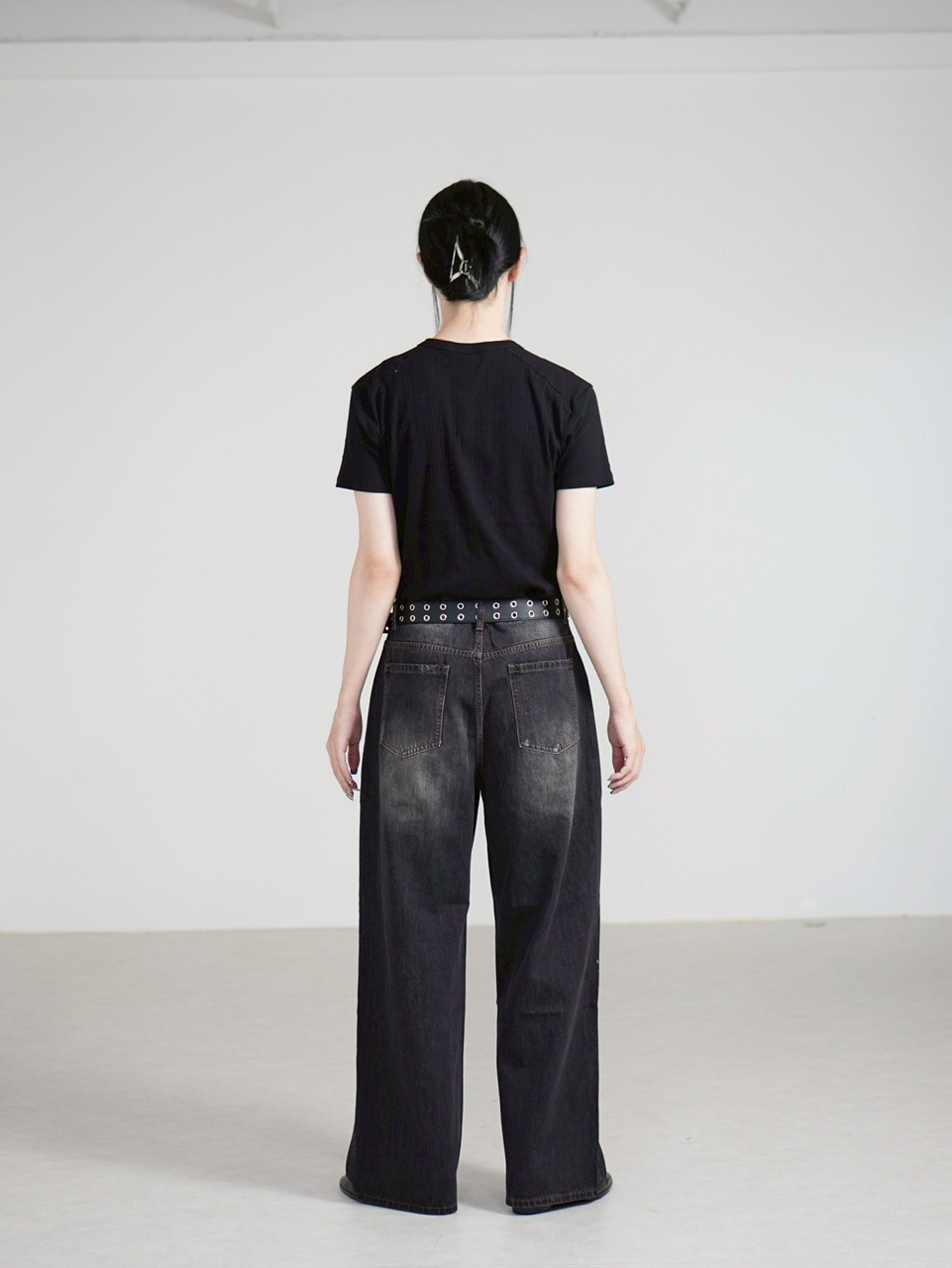 Chikashitsu +】dirty wash semi wide denim (2color