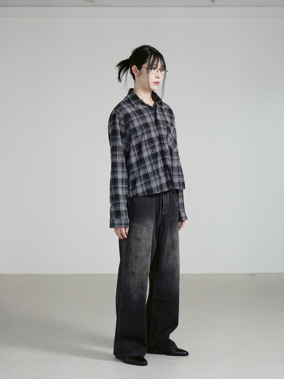 【Chikashitsu +】dirty wash semi wide denim (2color) / 【チカシツプラス】ダーティーウォッシングセミワイドデニムパンツ