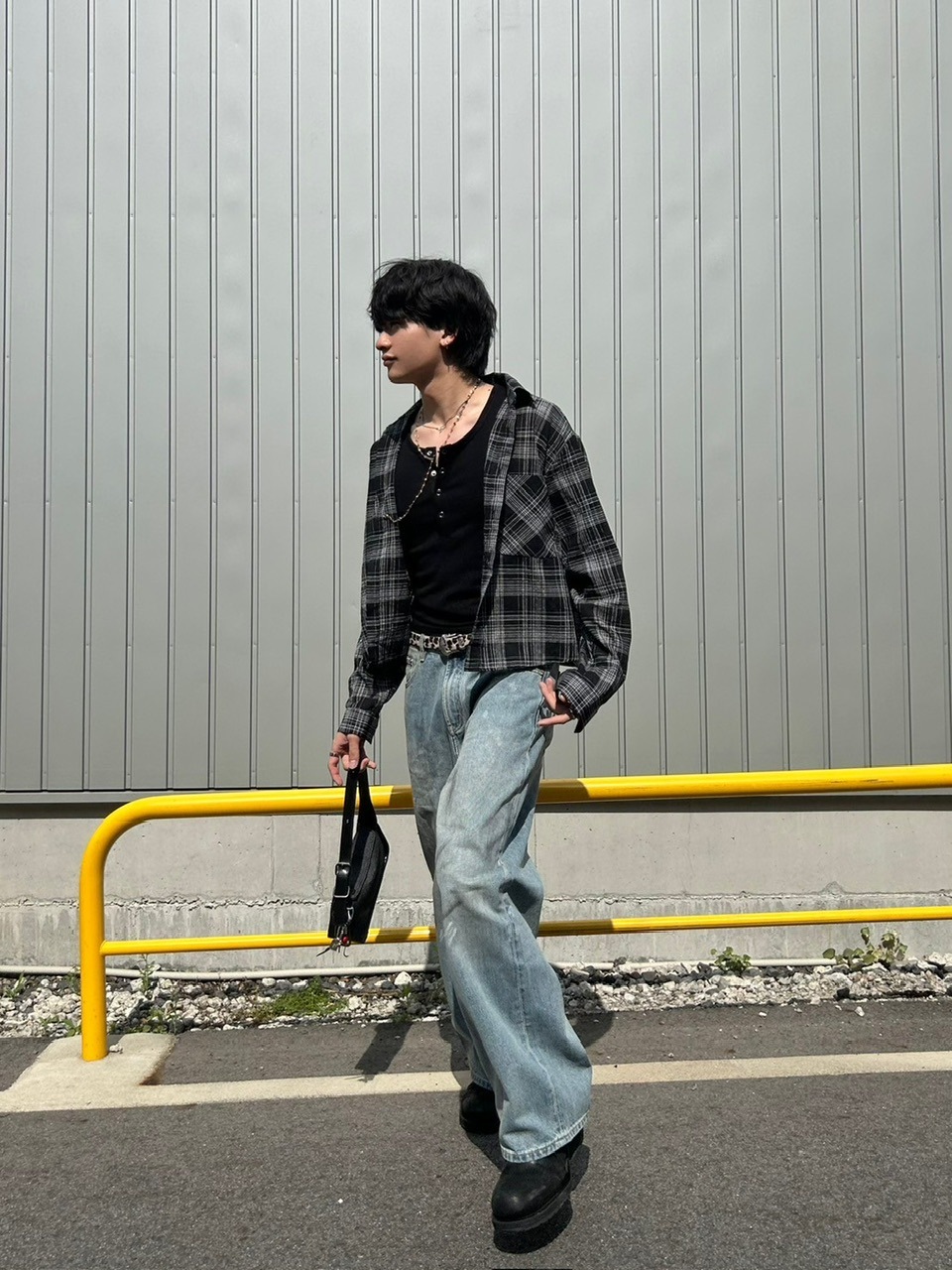 受注制【Chikashitsu +】cropped linen check shirt (3color