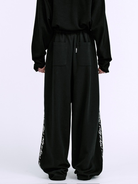 【AJO AJOBYAJO】Fourfold Nylon Athletic Pants Oversized Cotton Nylon Pants [Beige] - AJOBYAJO