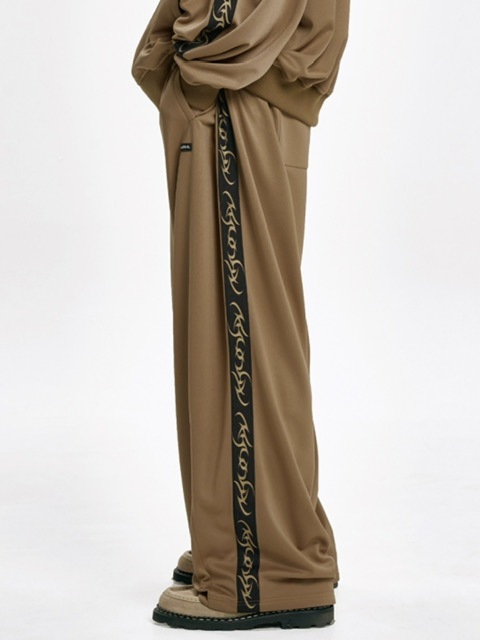 【AJO AJOBYAJO】24FW★ One Tuck Oversized Stripe Trousers アジョバイアジョ(AJOBYAJO) One Tuck Oversized Stripe