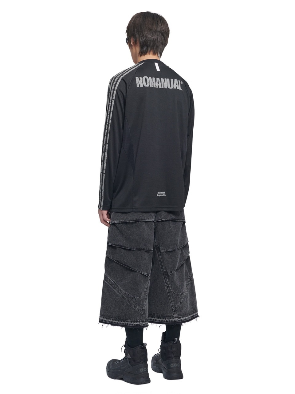 【NOMANUAL】CRACKED LINE 長袖 UNIFORM ★韓国の大人気★ NOMANUAL】CRACKED LINE LONG SLEEVE UNIFORM | OUR BRAND
