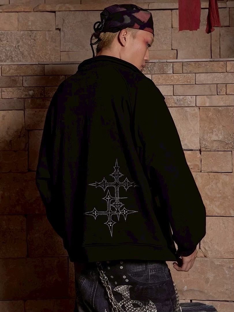 【DND4DES】GRAFFITI EMBROIDERED POLO HOODIE JACKET