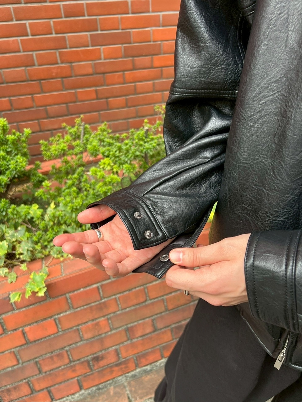 受注制【Chikashitsu +】bomber synthetic material jacket