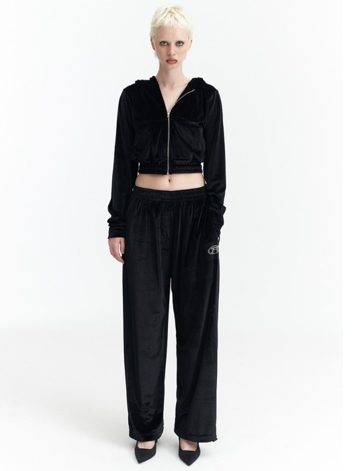 ☆LE SSERAFIM サクラ☆ROCKCAKE☆Camo Metal Graphics Pants